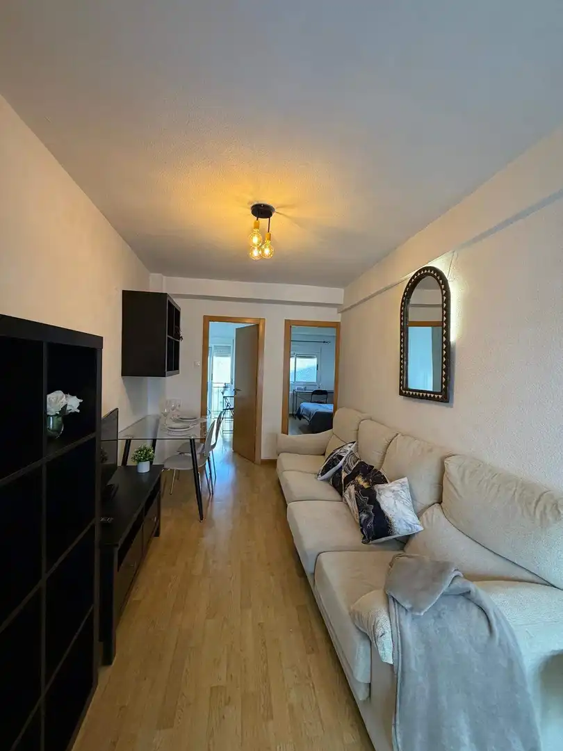 Wohnzimmer von Wohnung zur Miete in Elche / Elx mit Klimaanlage, Terrasse und Möbliert