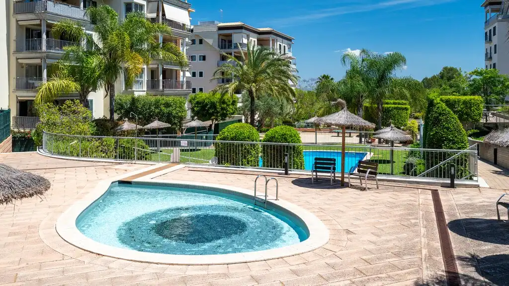 Swimming pool of Apartments for sale in  Palma de Mallorca  with Air Conditioner, Heating and Terrace