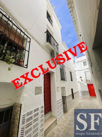 Casa adosada en Venta en Cómpeta