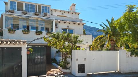 Foto 2 de Casa adosada en venta en Carrer Deneb, 17, Las Rotas / Les Rotes, Dénia