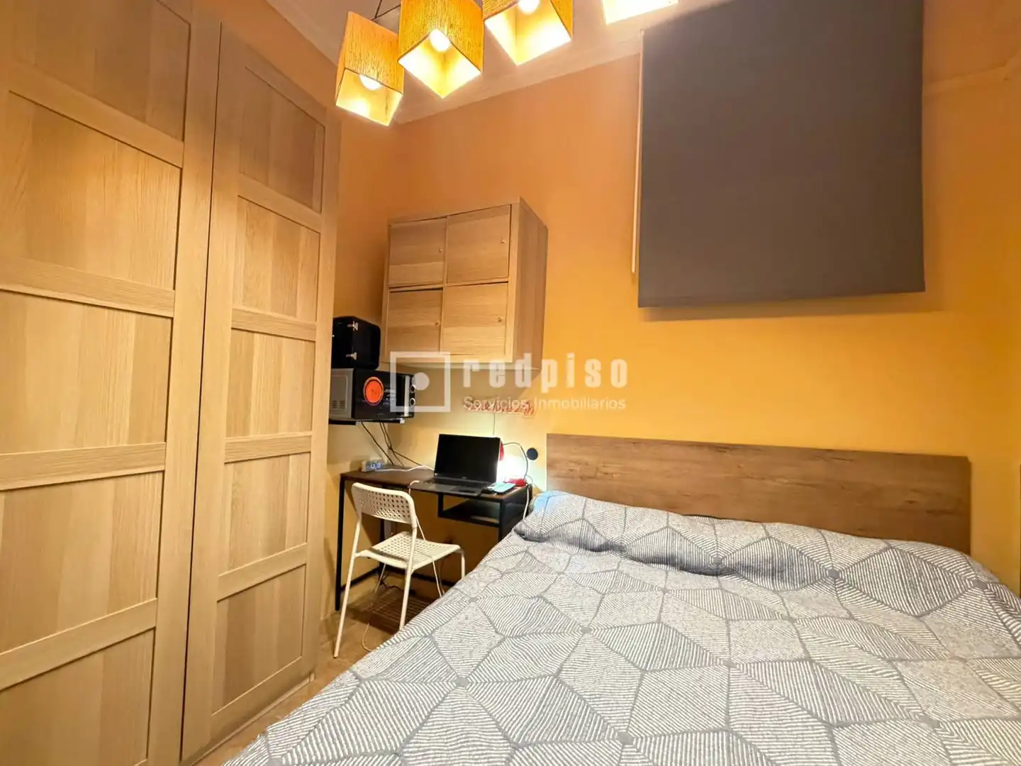 Schlafzimmer von Wohnung zur Miete in Madrid mit Klimaanlage, Heizung und Terrasse