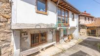 Vista exterior de Casa o xalet en venda en Morcín amb Terrassa