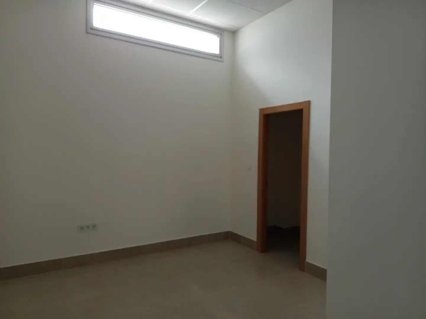 Geschaftsraum zur Miete in Gijón 