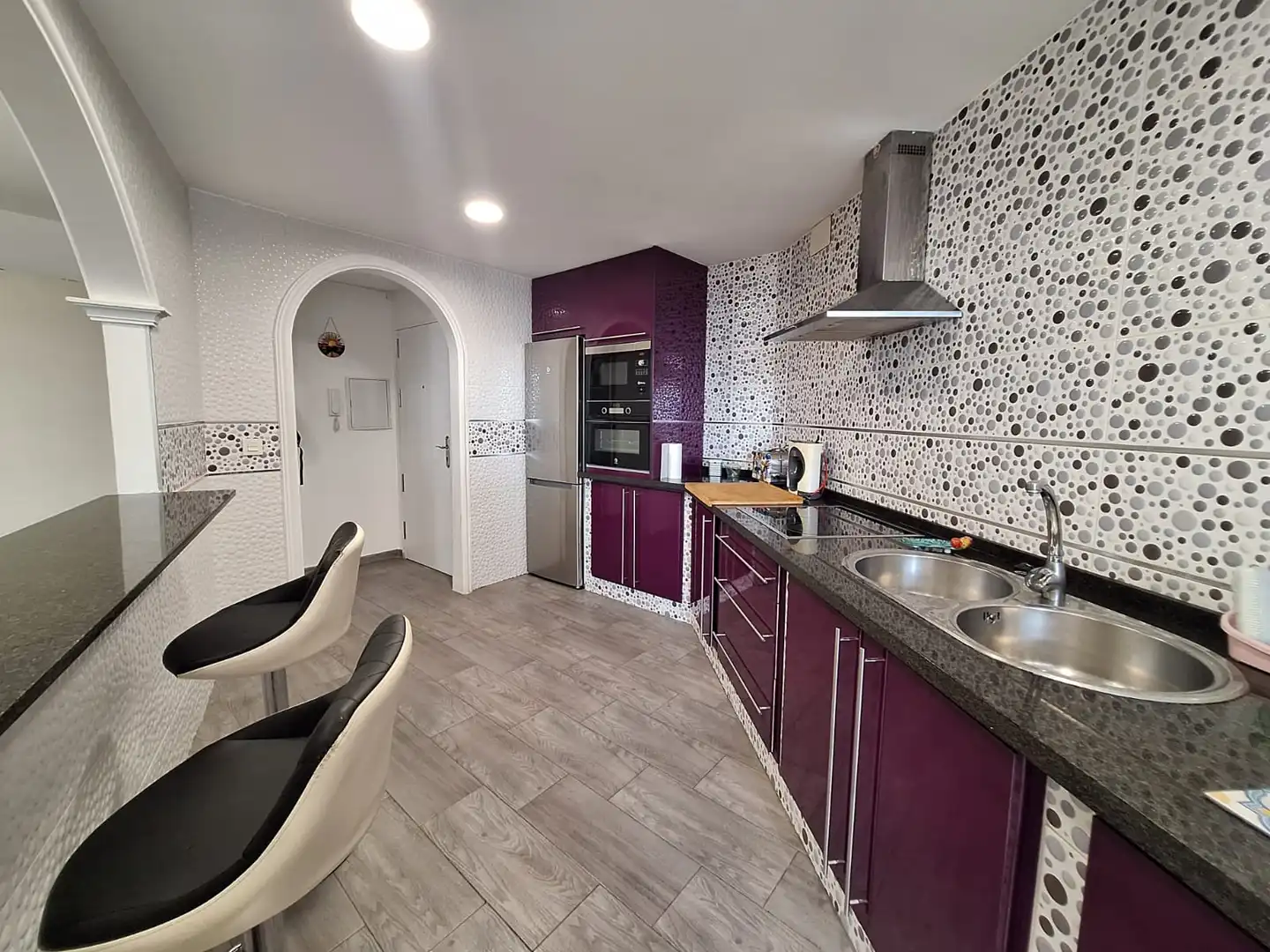 Küche von Wohnung zur Miete in La Línea de la Concepción mit Terrasse, Möbliert und Ofen