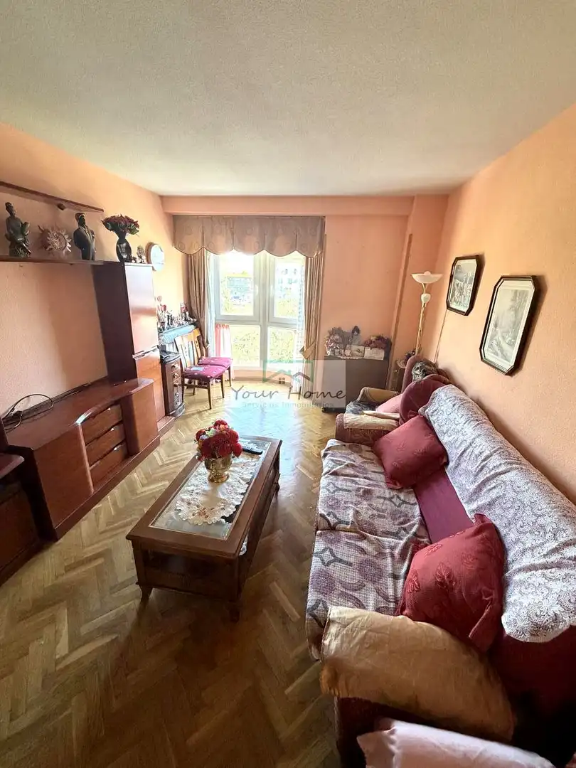 Wohnzimmer von Wohnung zum Verkauf in Madrid mit Heizung, Parkett und Gemeinschaftspool