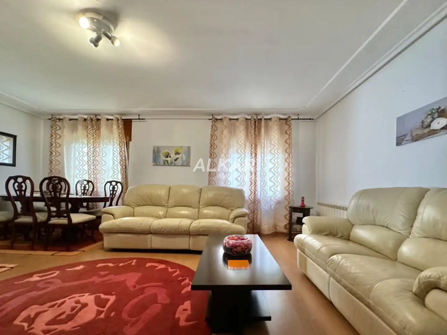 Living room of Houses for sale in Ribaforada  with Air Conditioner, Heating and Parquet flooring