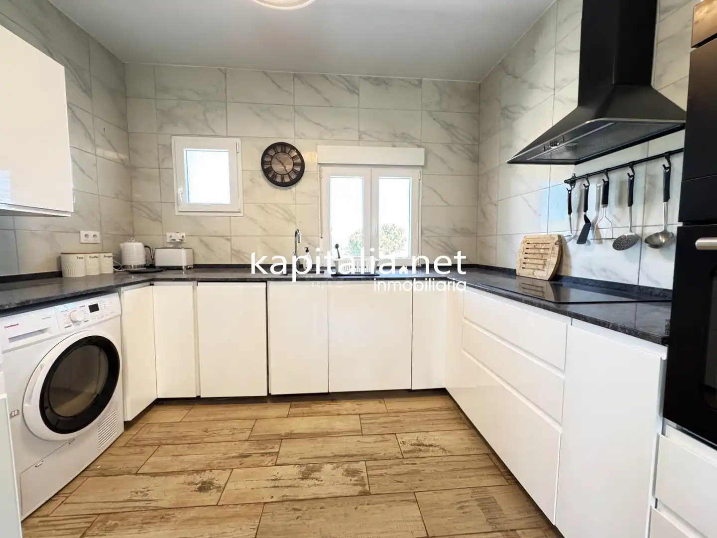 Cocina de Apartamento de alquiler en Ontinyent con Aire acondicionado, Calefacción y Piscina