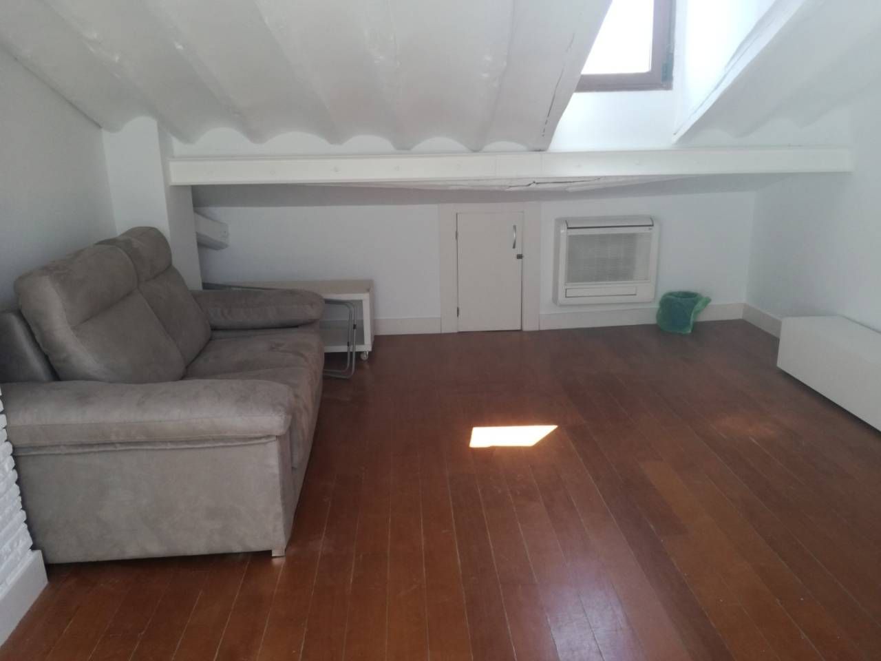 Living room of Flat for sale in  Logroño  with Heating and Furnished