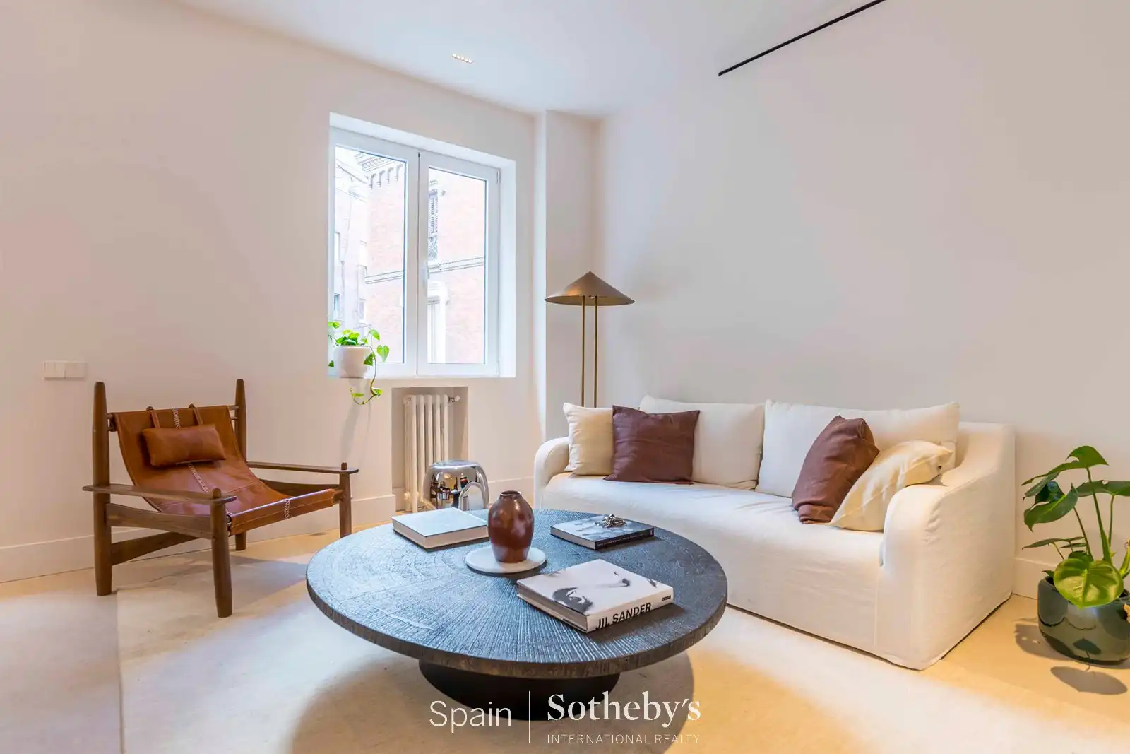 Living room of Apartments for sale in Madrid  with Air Conditioner, Heating and Terrace