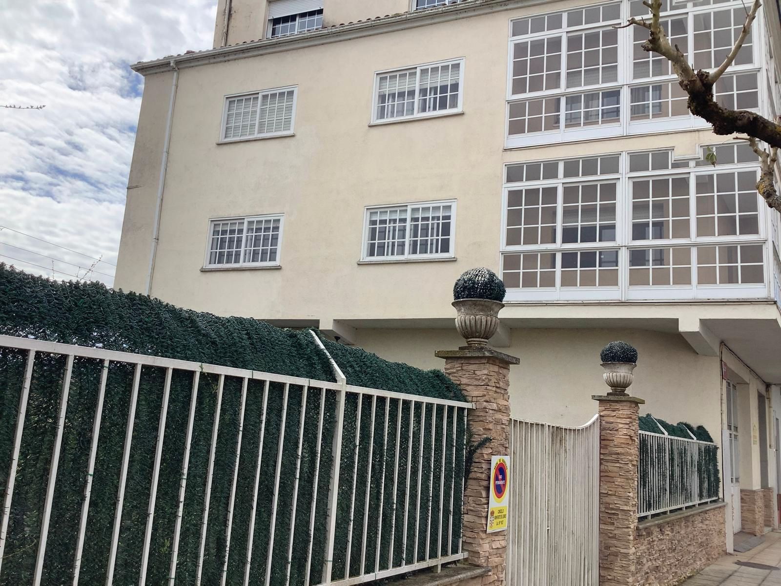 Exterior view of Single-family semi-detached for sale in Monforte de Lemos  with Heating, Private garden and Storage room