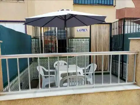 Terrassa de Casa adosada en venda en Chipiona amb Aire condicionat, Moblat i Balcó