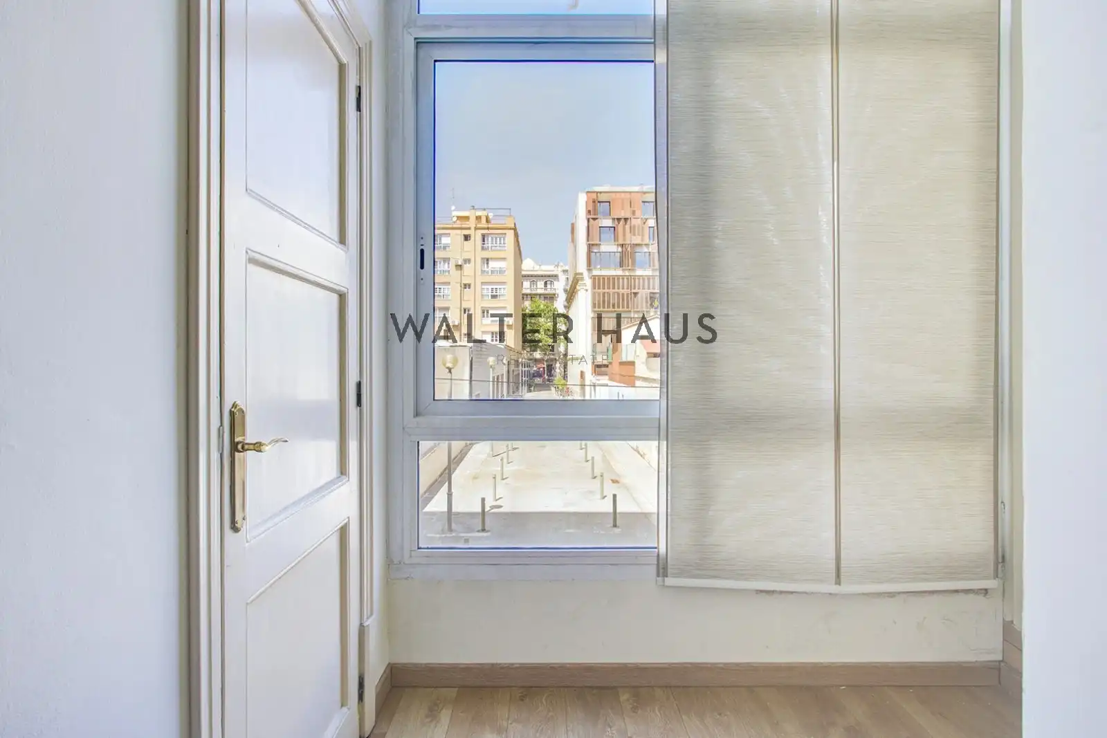 Piso con terraza en venta en Carrer del Rosselló, imagen 29