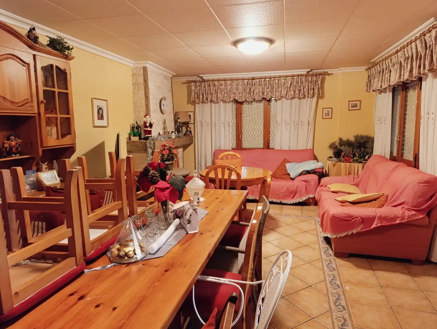 Menjador de Casa o xalet en venda en Elche / Elx amb Jardí privat, Terrassa i Traster