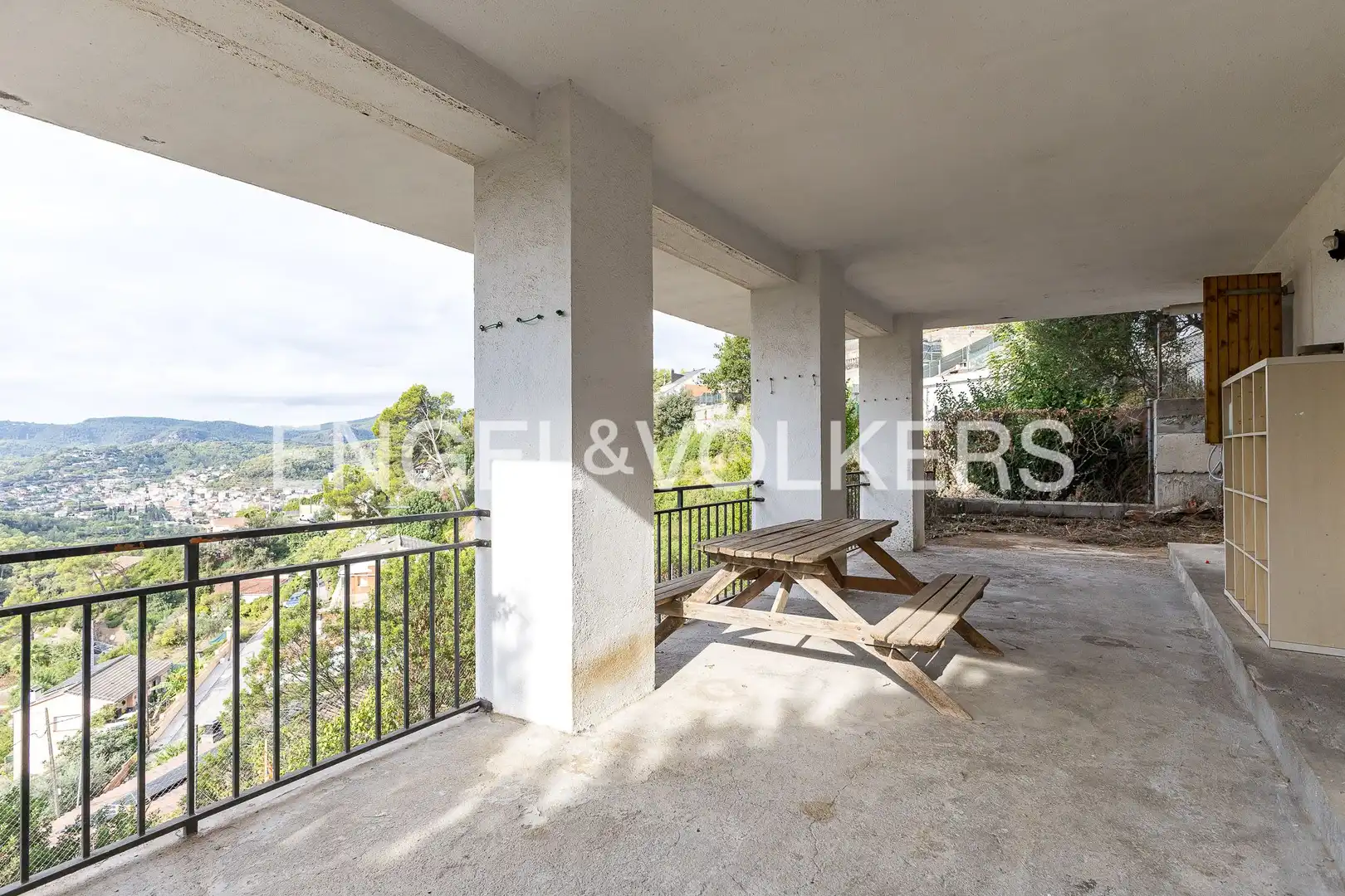 Casa amb terrassa en venda a Torrelles de Llobregat, imagen 62