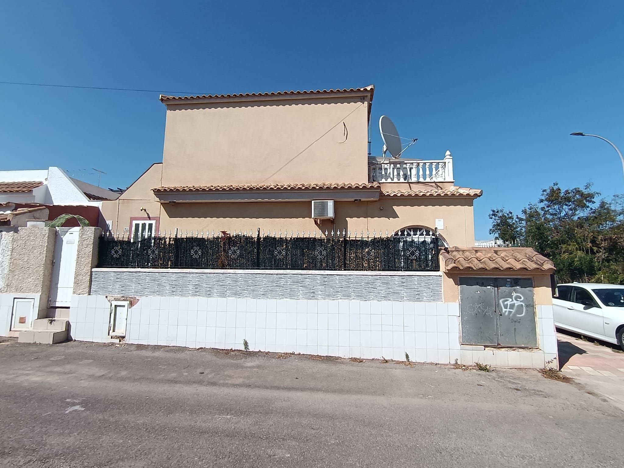 Vista exterior de Casa o xalet en venda en Los Alcázares
