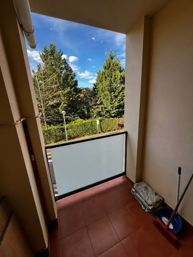 Terraza de Piso en venta en Entrambasaguas con Calefacción, Jardín privado y Amueblado