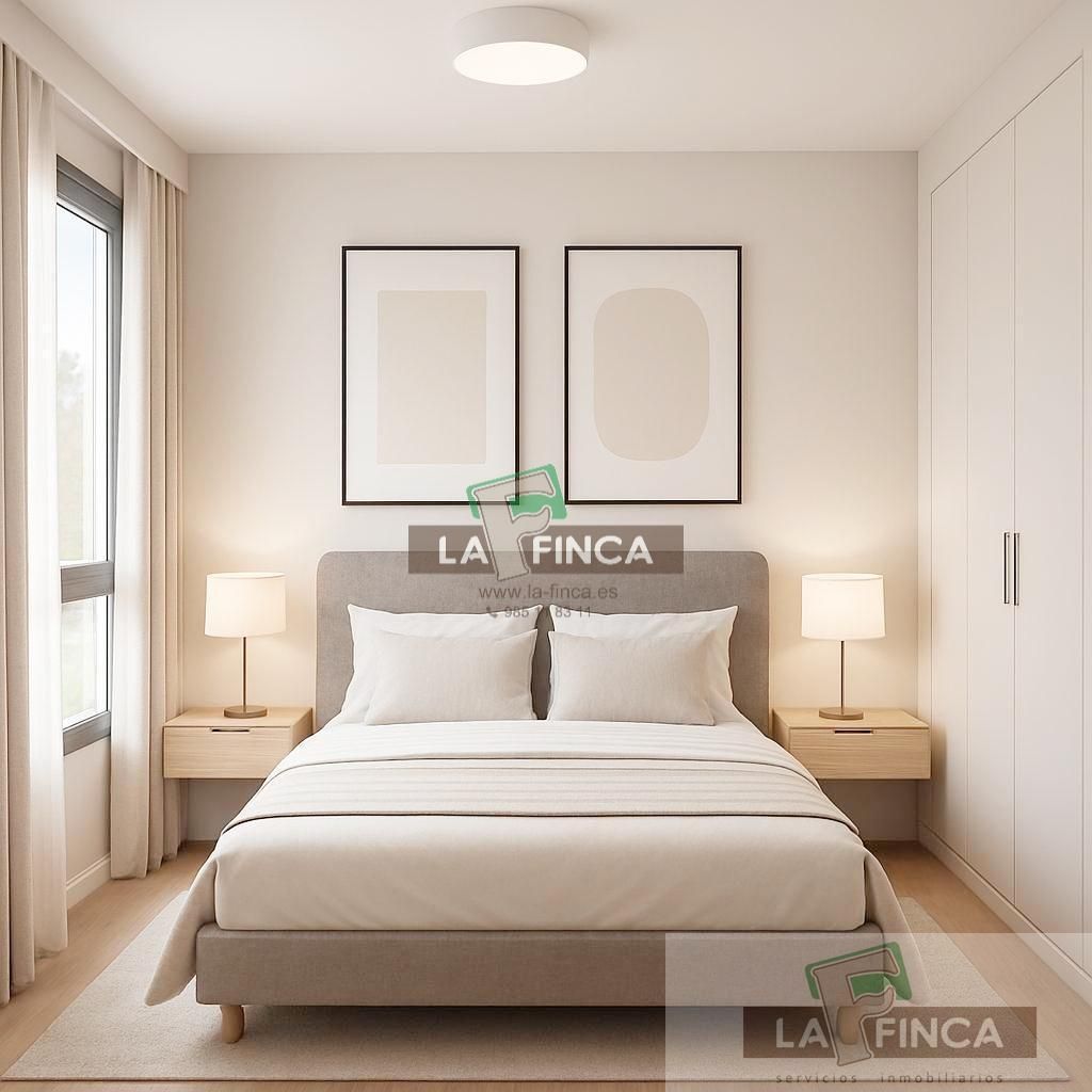 Piso en venta en Roces, Sur