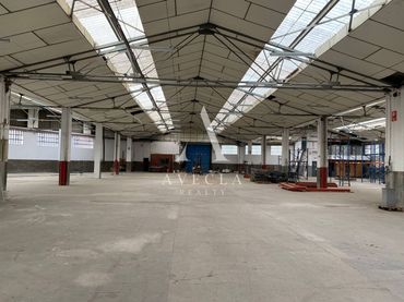 Industriegebäude zur Miete in Calle Málaga 10