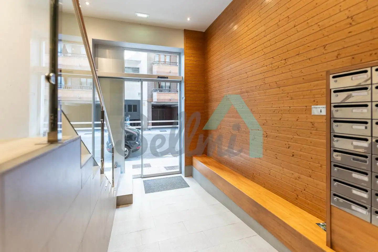 Piso de alquiler en Gijón  con Calefacción, Parquet y Amueblado