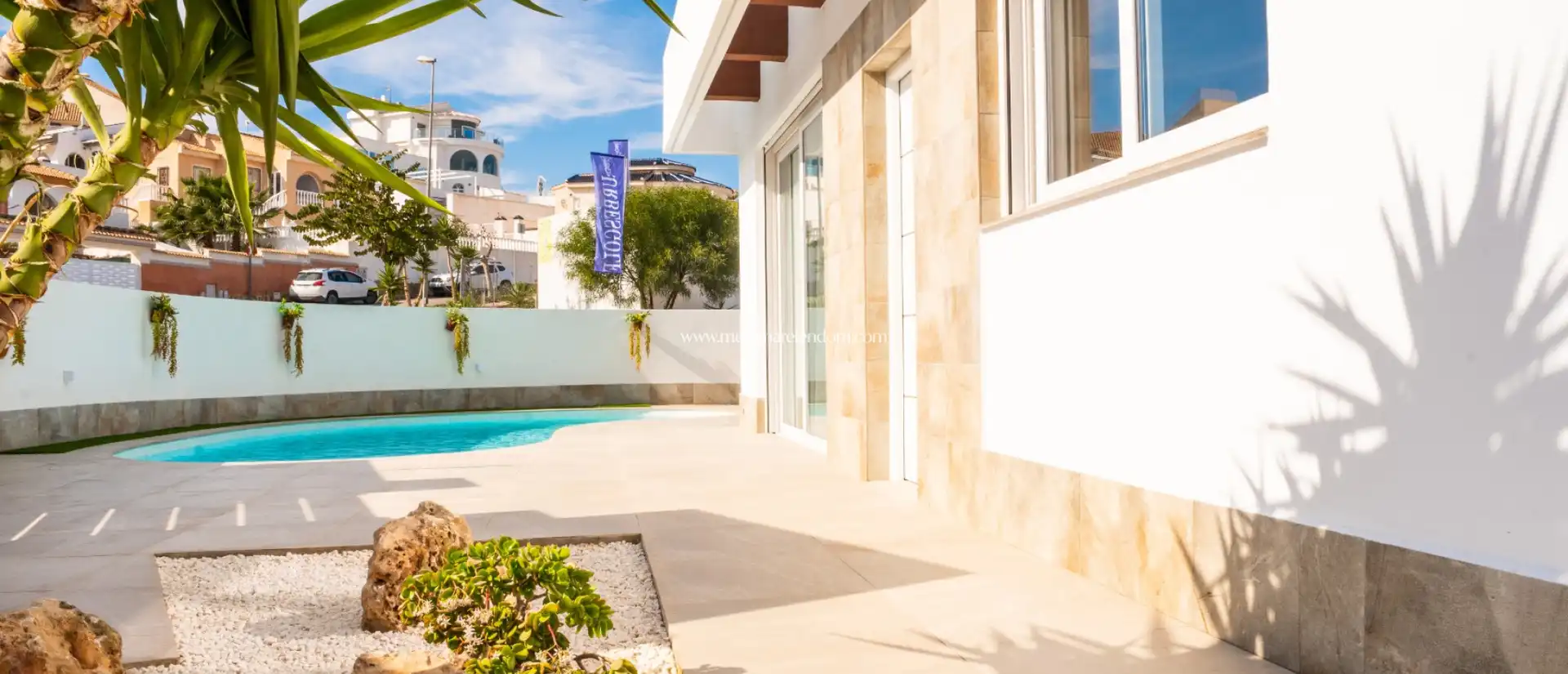 Vista exterior de Casa o xalet en venda en Rojales amb Aire condicionat, Calefacció i Jardí privat