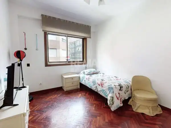 Bedroom of Flat for sale in Vigo   with Heating, Parquet flooring and Terrace