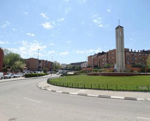 Vista exterior de Pis en venda en Arganda del Rey amb Calefacció, Jardí privat i Terrassa