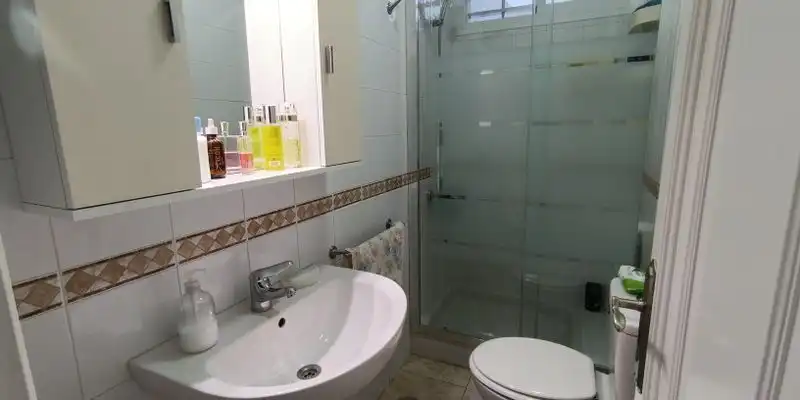 Baño de Casa adosada en venta en Telde con Terraza, Trastero y Amueblado