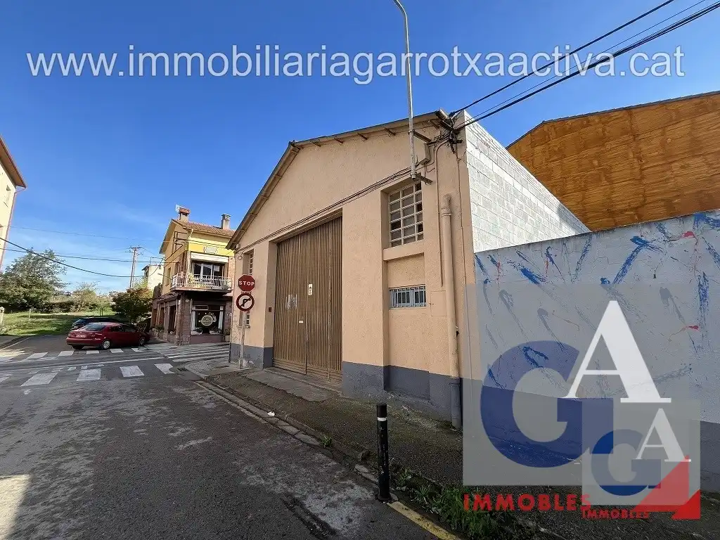 Nau industrial en venda a Olot, imagen 11