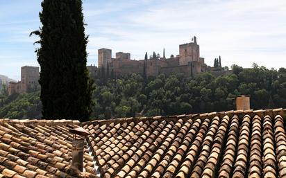 Exterior view of Building for sale in  Granada Capital