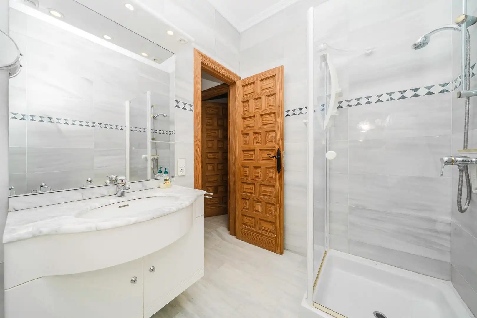 Bathroom of Houses for sale in La Manga del Mar Menor  with Air Conditioner and Terrace
