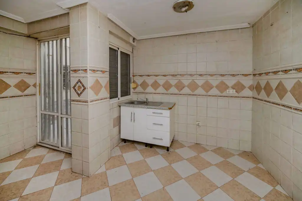 Piso en venta en C/ Maldonado, El Acequión