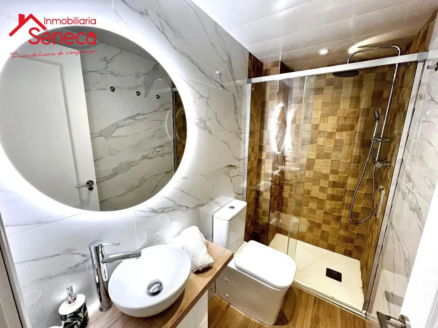 Baño de Piso en venta en Córdoba con Aire acondicionado, Calefacción y Terraza