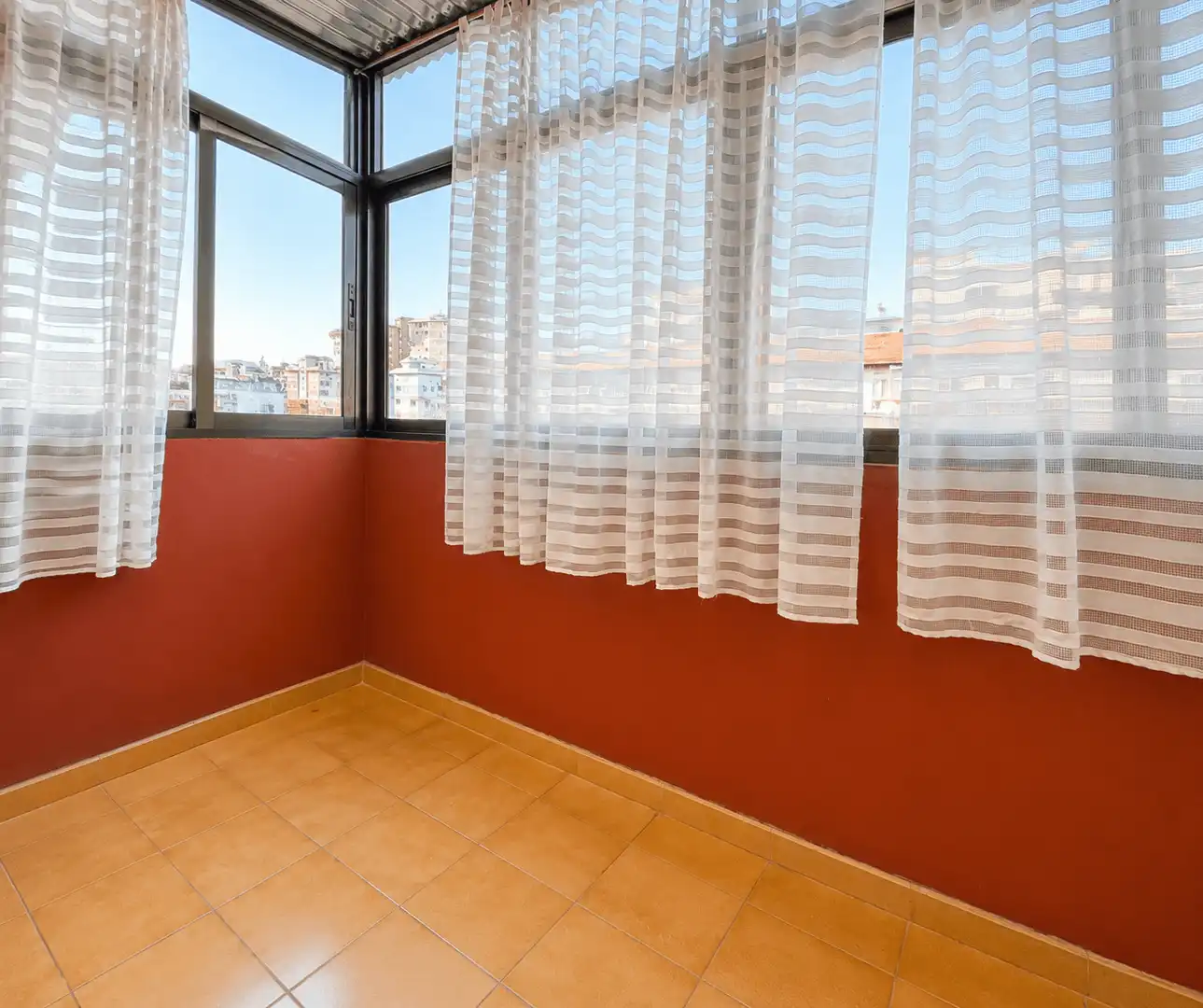 Dormitori de Apartament en venda en  Palma de Mallorca amb Balcó