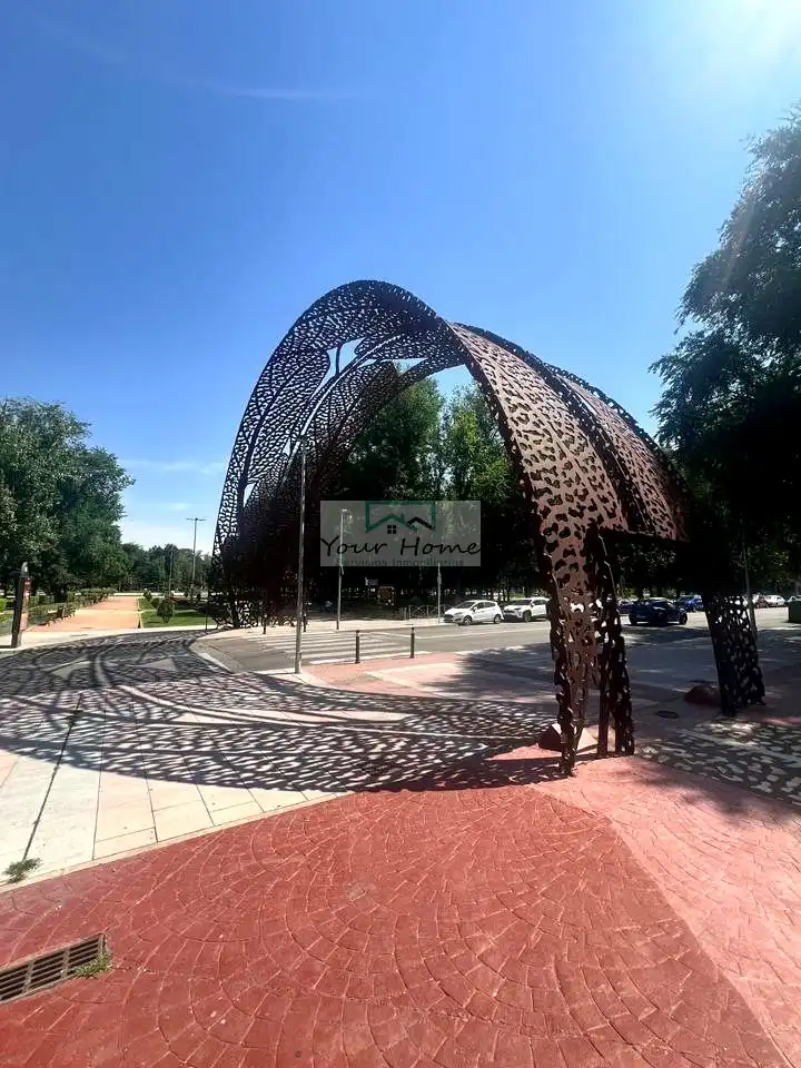 Vista exterior de Piso en venta en Torrejón de Ardoz con Calefacción, Terraza y Amueblado