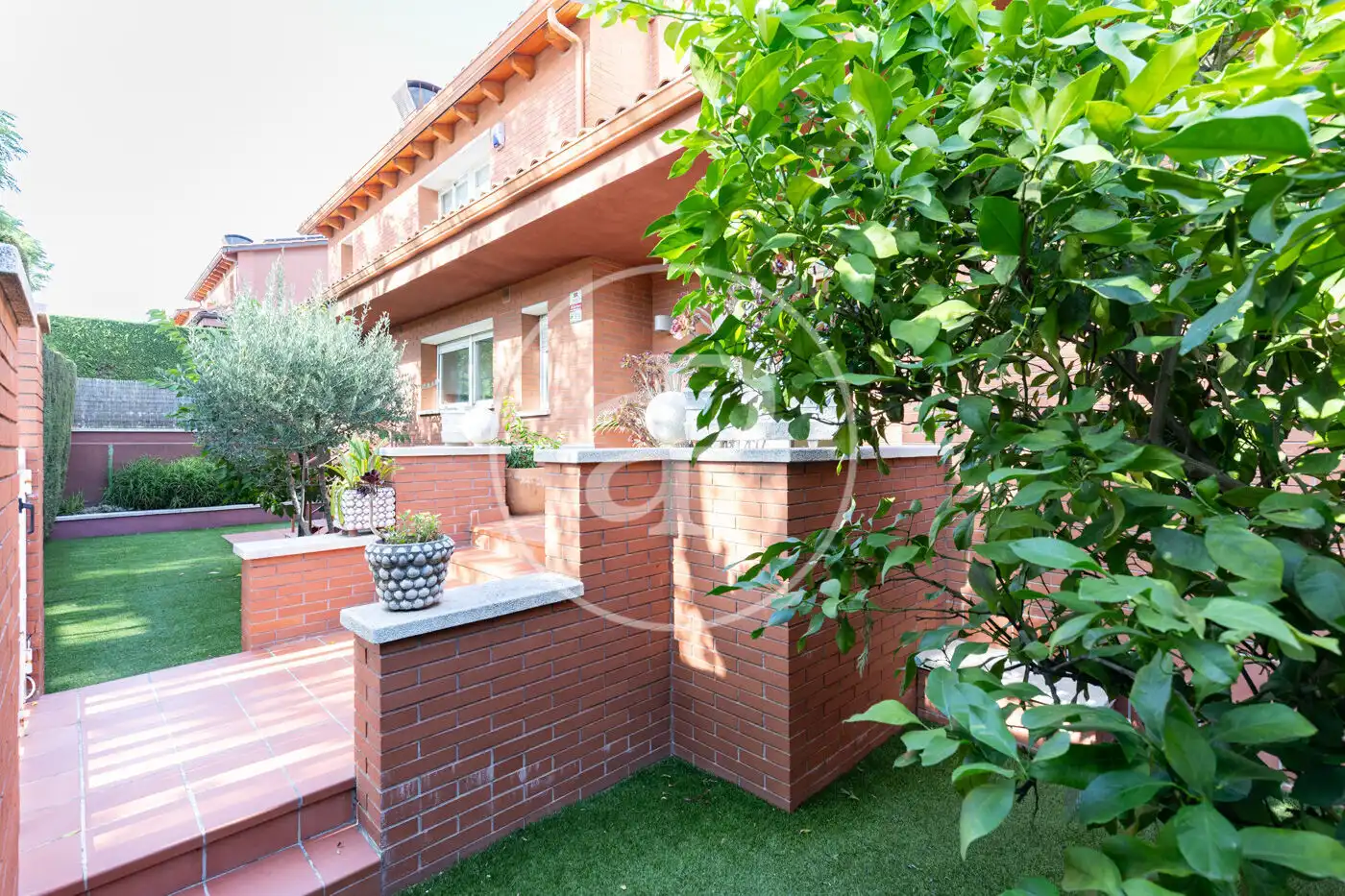 Garden of Houses for sale in Sant Cugat del Vallès  with Air Conditioner, Heating and Private garden