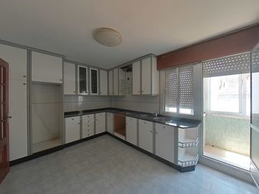 Piso en venta en San Salvador - Caeira
