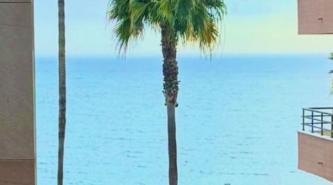 Foto 2 de Piso en venta en Puerto de Estepona, Estepona