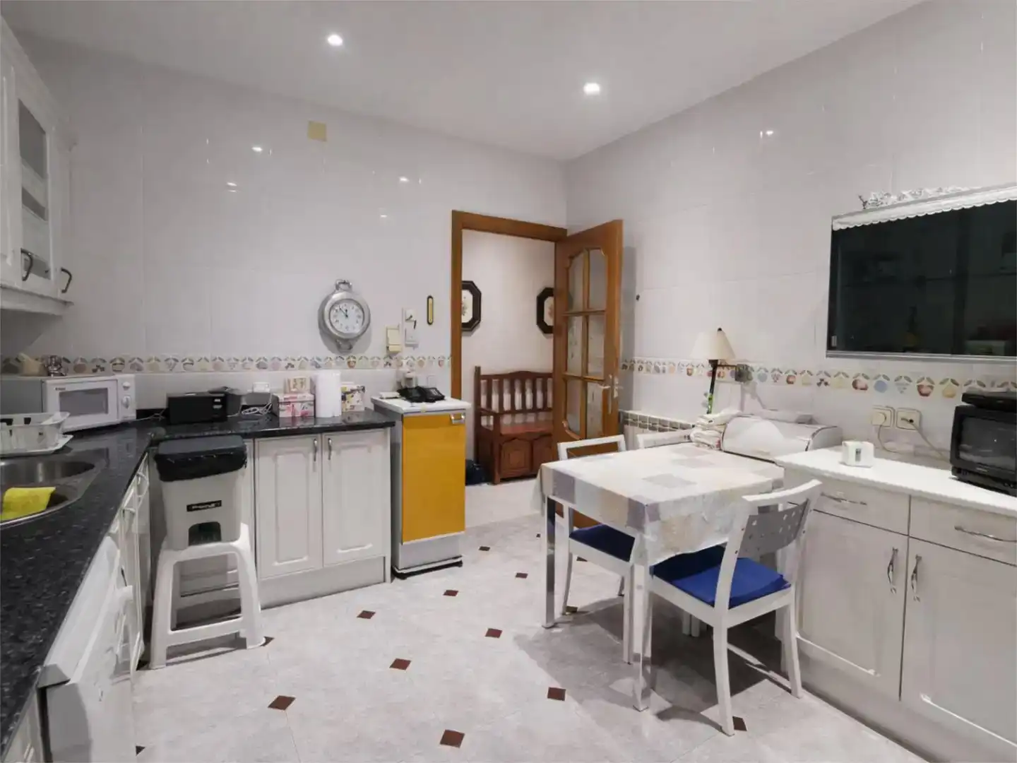 Cocina de Casa o chalet en venta en Torrejón de Ardoz con Jardín privado, Trastero y Piscina