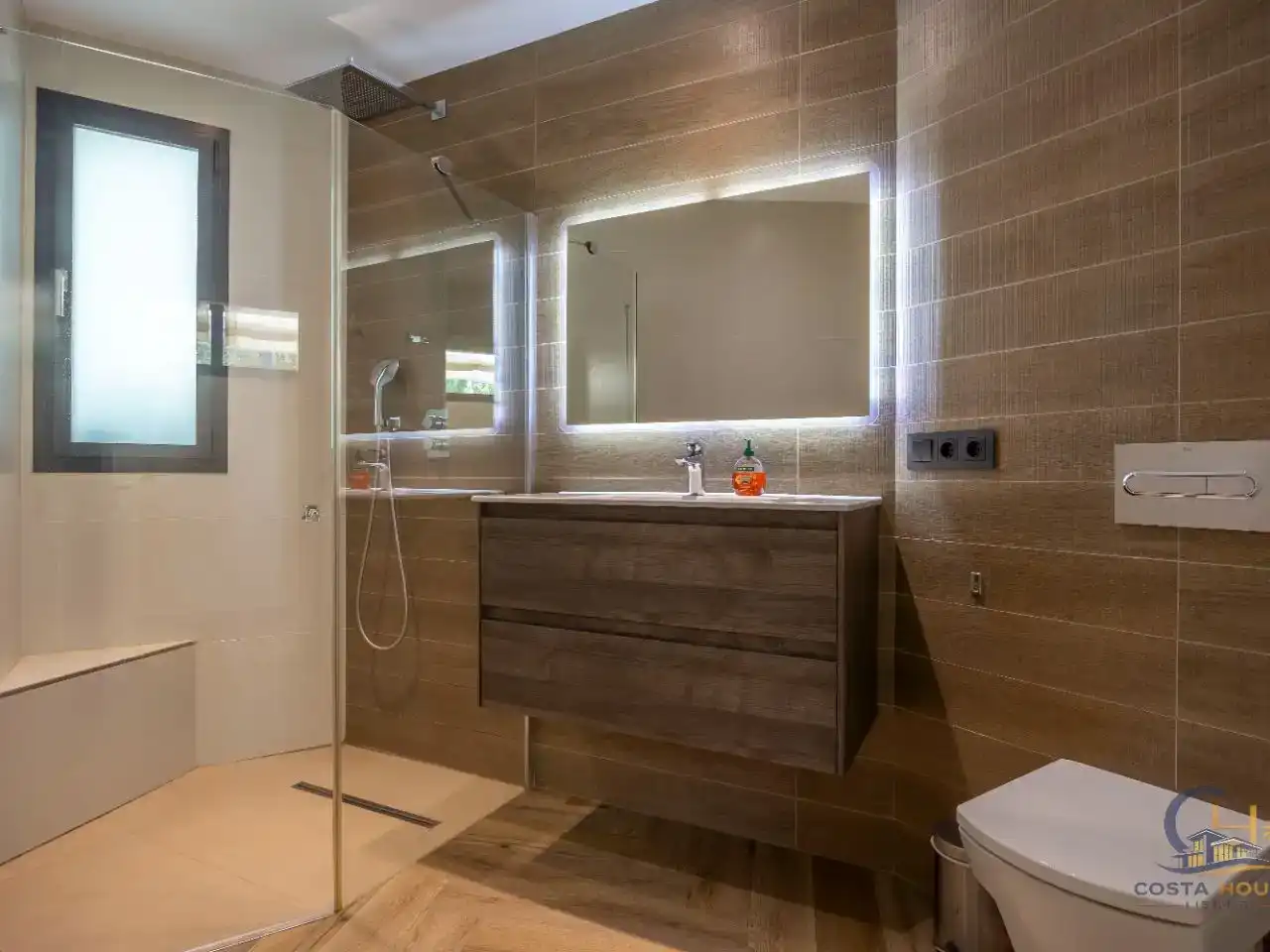 Badezimmer von Wohnung zum Verkauf in Moraira mit Klimaanlage, Schwimmbad und Balkon