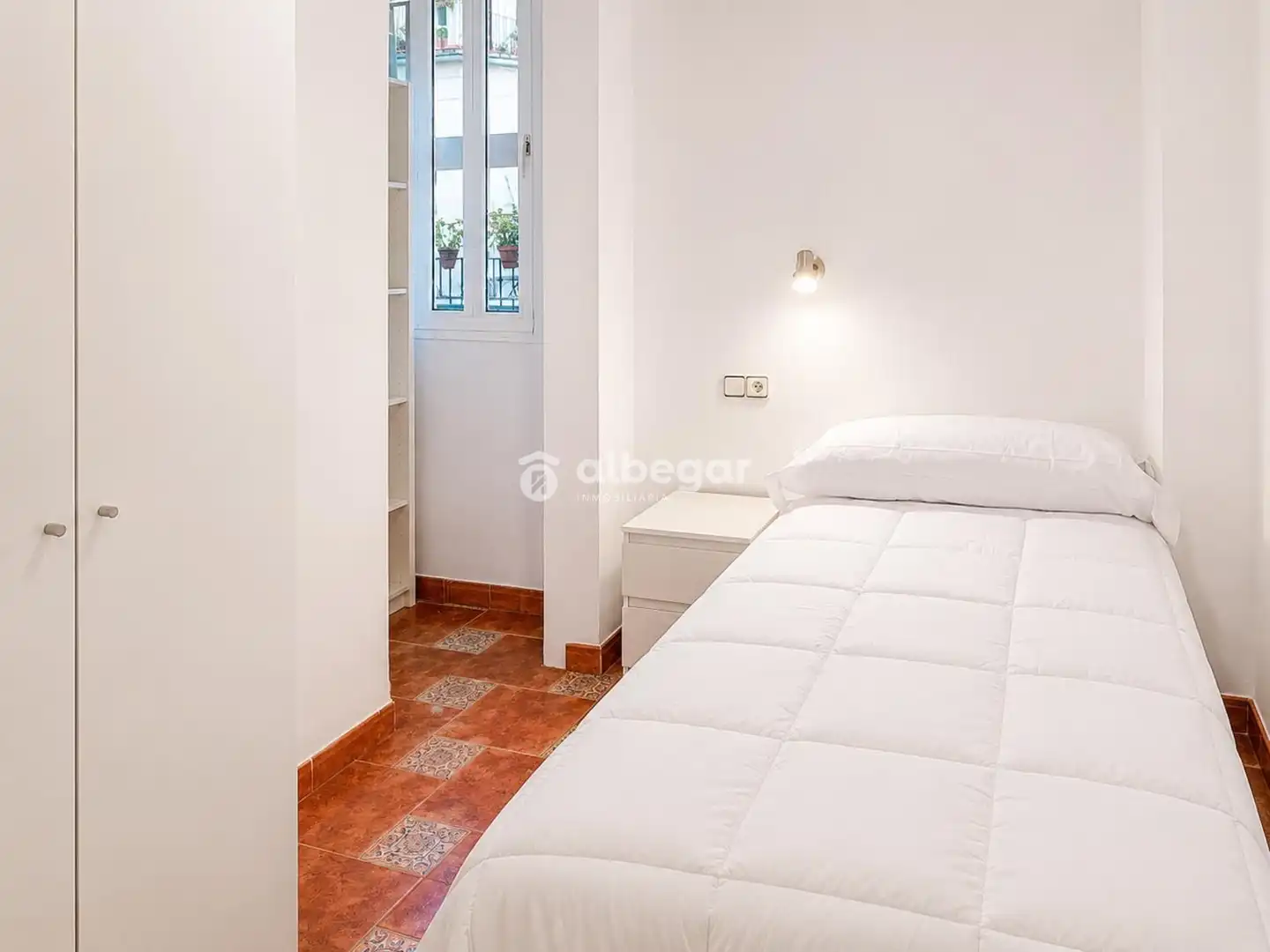 Bedroom of Flat for rent in Valencia  with Air Conditioner and Furnished
