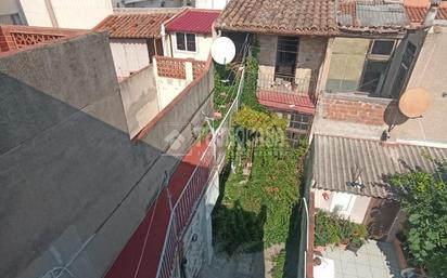 Vista exterior de Casa adosada en venda en Sabadell amb Terrassa