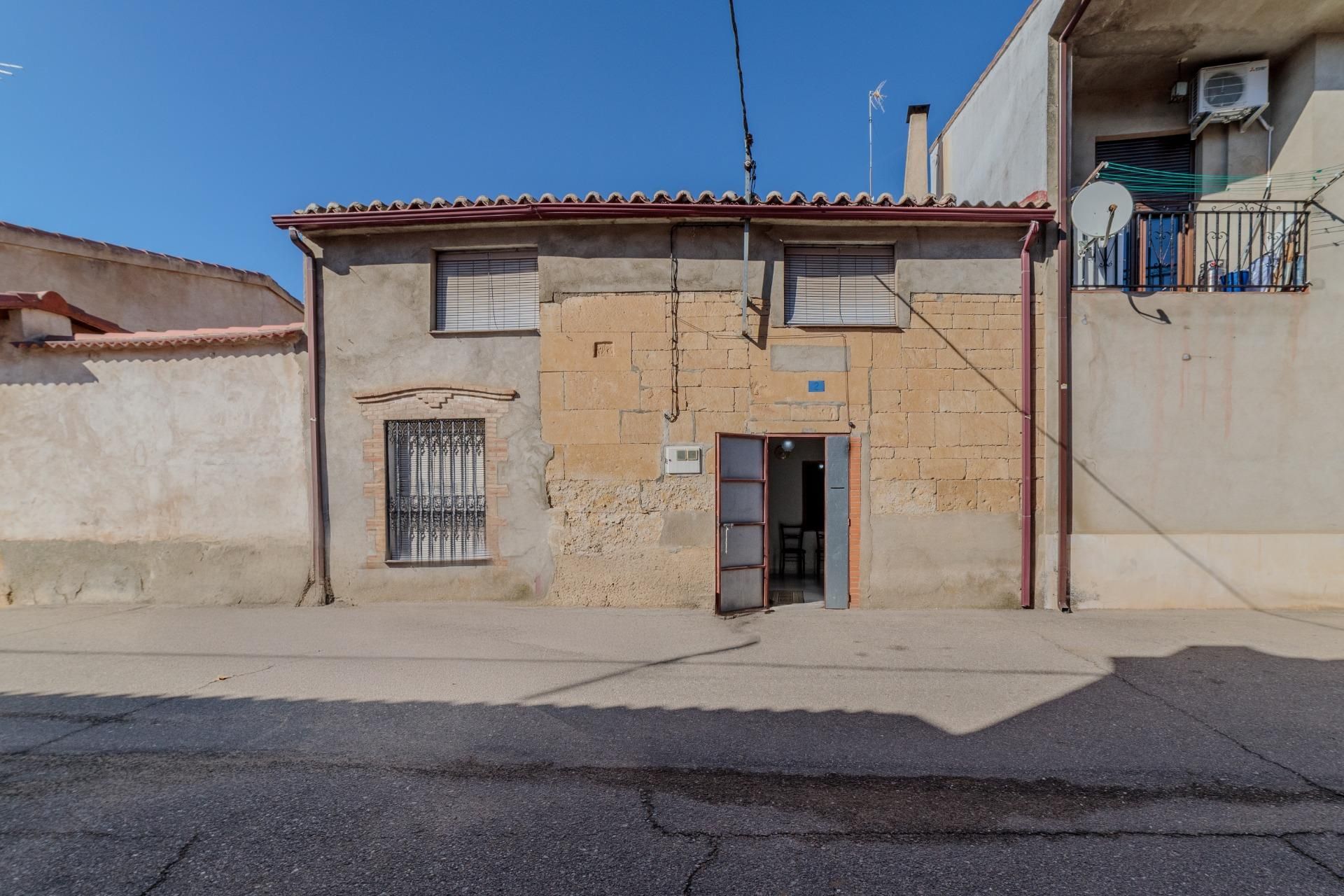 Exterior view of House or chalet for sale in Fuentespreadas