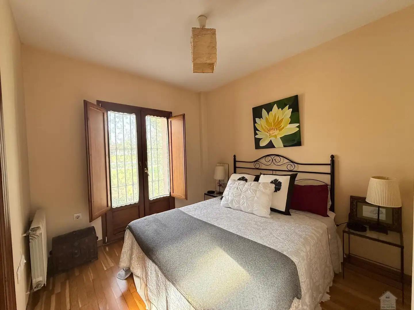 Dormitori de Casa o xalet en venda en Montequinto amb Aire condicionat, Calefacció i Parquet