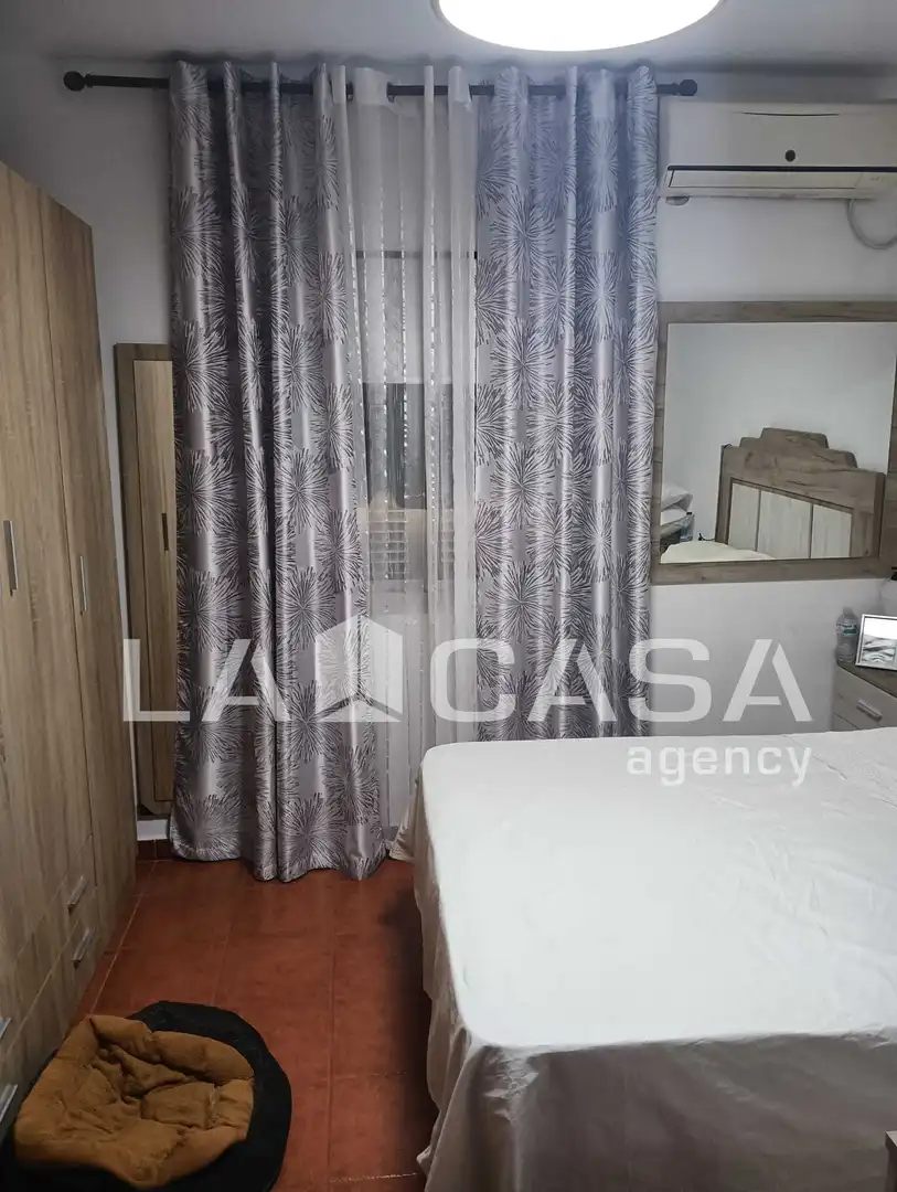 Habitación de Piso en venta en Algeciras con Balcón