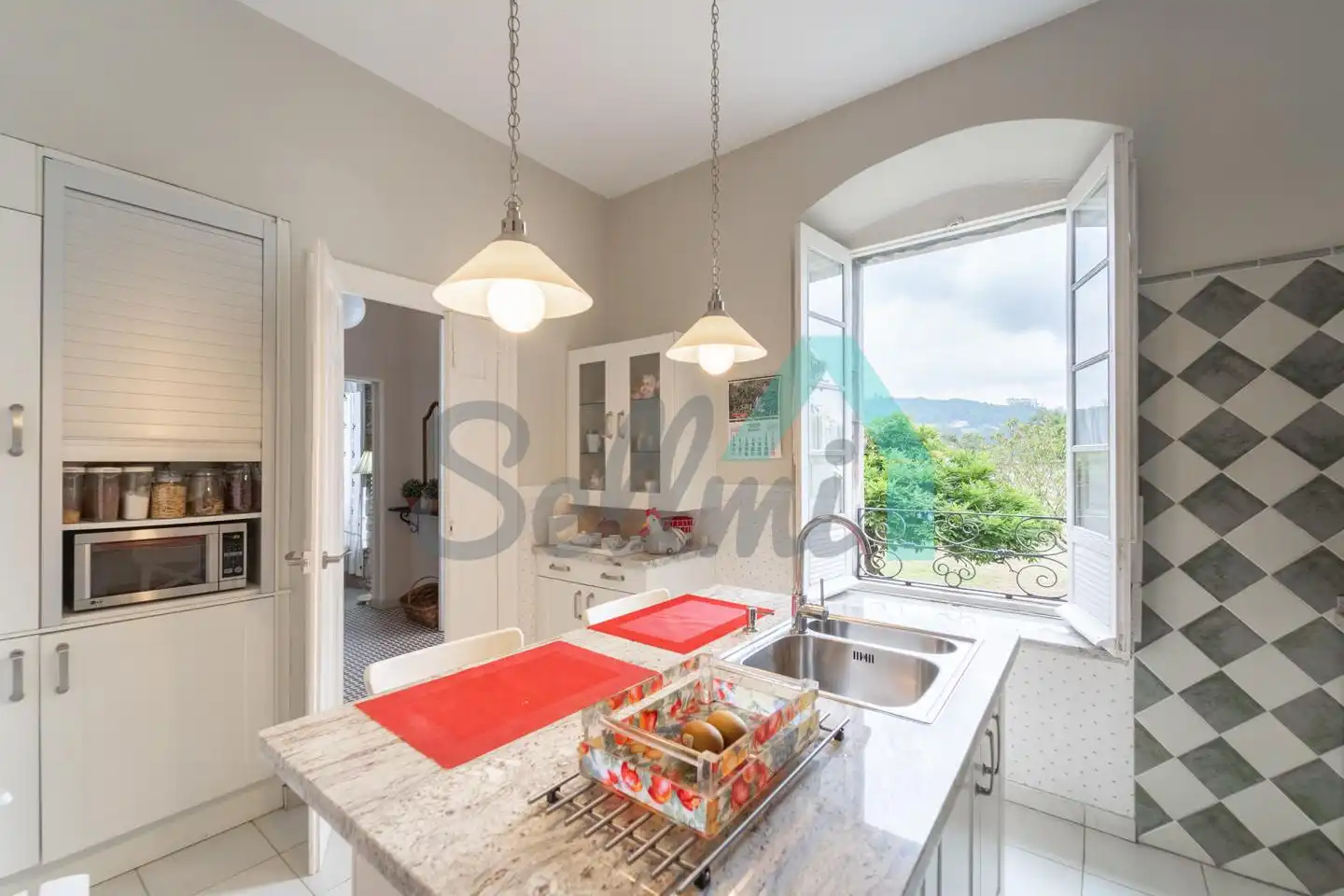Cocina de Casa o chalet en venta en Ribera de Arriba con Jardín privado, Terraza y Balcón