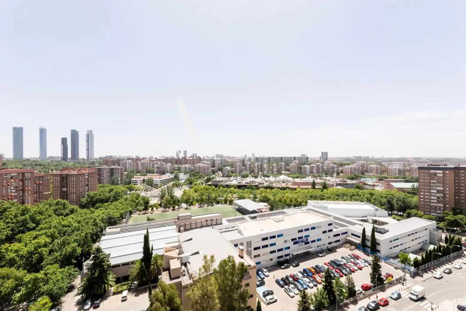Vista exterior de Piso en venta en Madrid con Aire acondicionado, Calefacción y Jardín privado