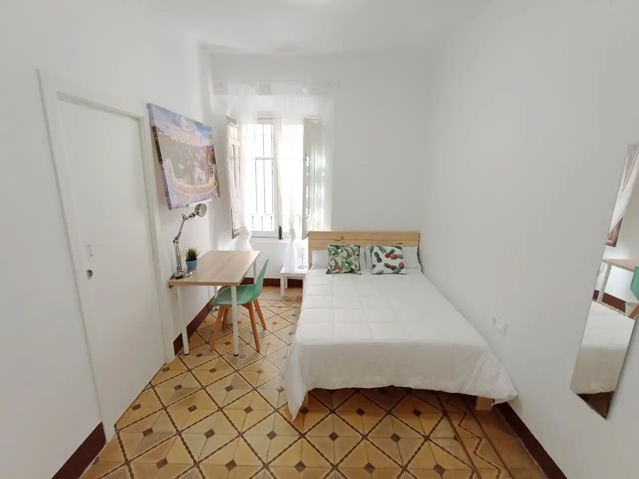 Ground floor for rent in Santa Teresa, Centro - Sagrario