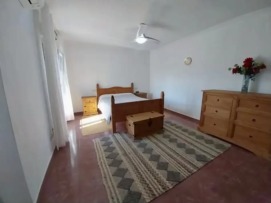Chalet con piscina en venta en Centro ciudad, imagen 16