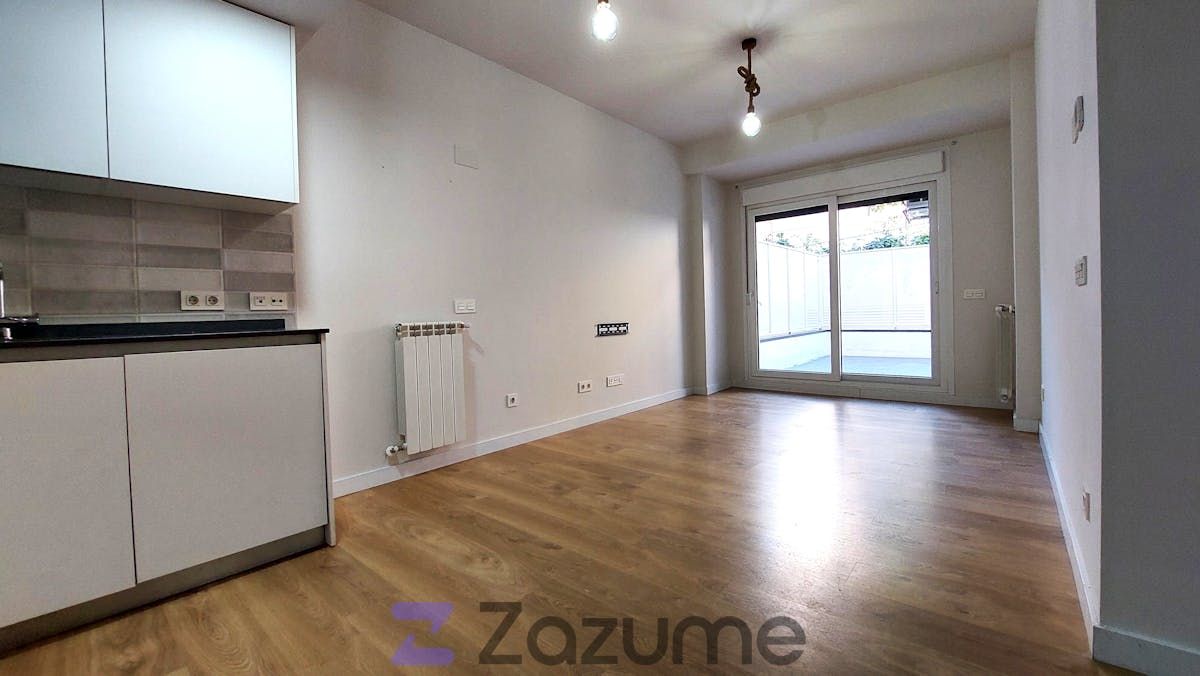 Sala d'estar de Pis de lloguer en  Madrid Capital amb Aire condicionat, Calefacció i Parquet