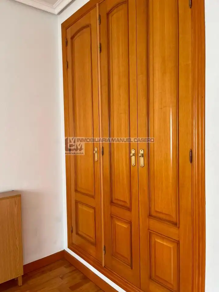 Habitación de Piso en venta en Cáceres con Calefacción, Terraza y Trastero